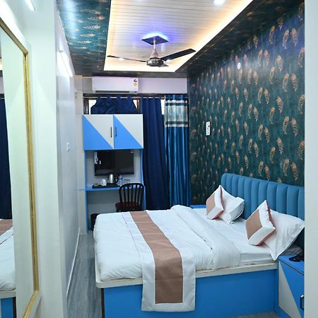 Sun High Stay Luxury Guest House Варанаси Екстериор снимка